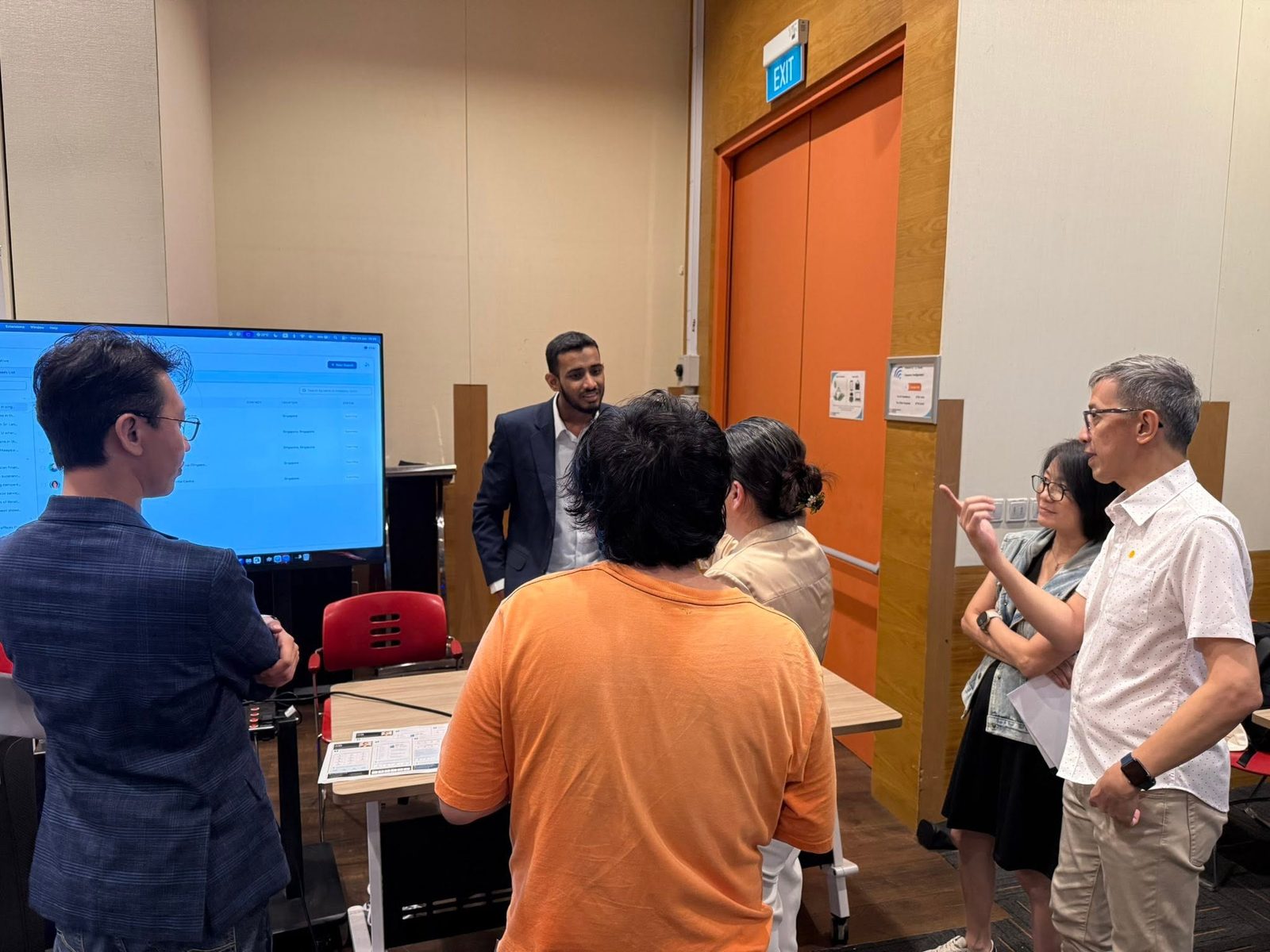 Ammar Ahamed representing Vector Agents at the SAIA AI Clinic in Singapore